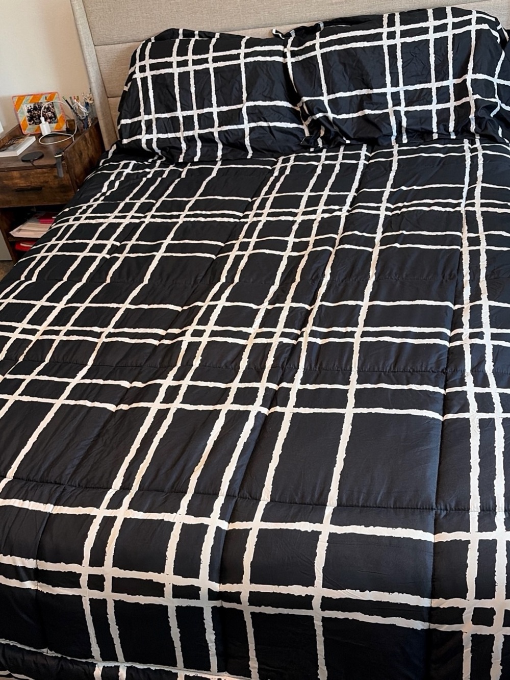 NWOT Black and White Grid Comforter Set - Modern Bedding